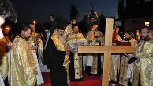 Moment de la slujba punerii pietrei de temelie