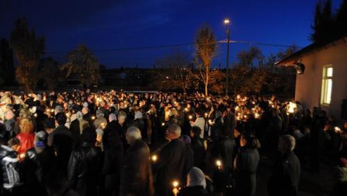 Moment de la slujba punerii pietrei de temelie
